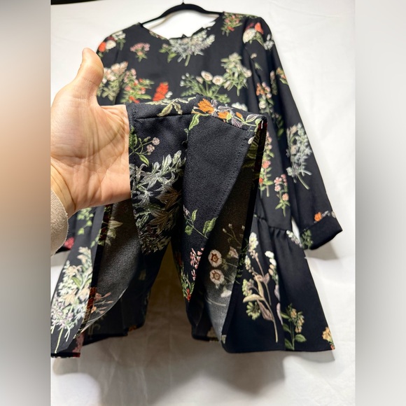 Zara Flowy Black Romper with Floral Design, Sz:S - Picture 2 of 9